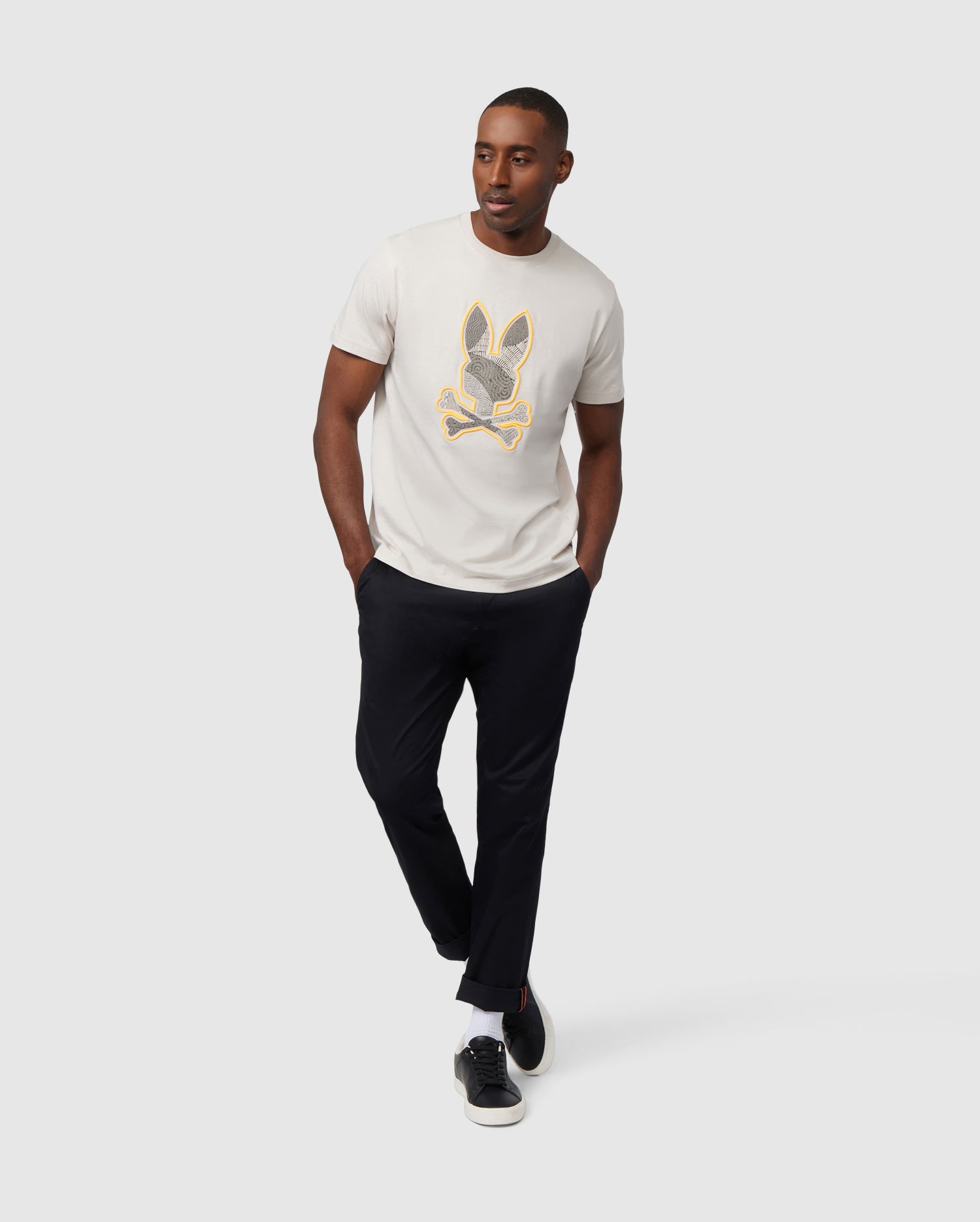 MENS LENOX EMBROIDERED GRAPHIC TEE - B6U405B200