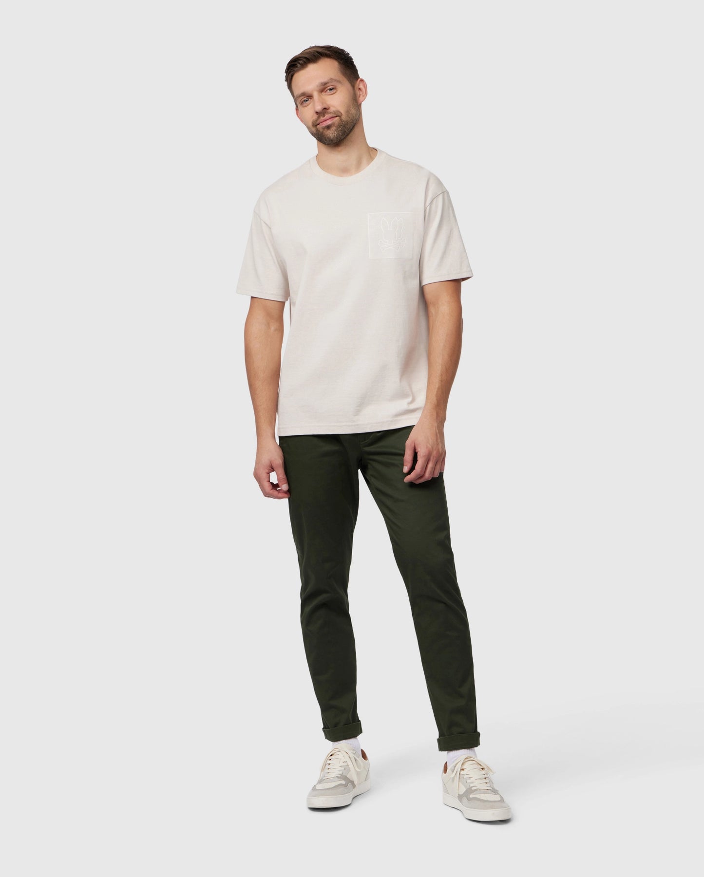 MENS BEIGE SACRAMENTO RUBBER EMBOSSED RELAXED FIT TEE | PSYCHO BUNNY