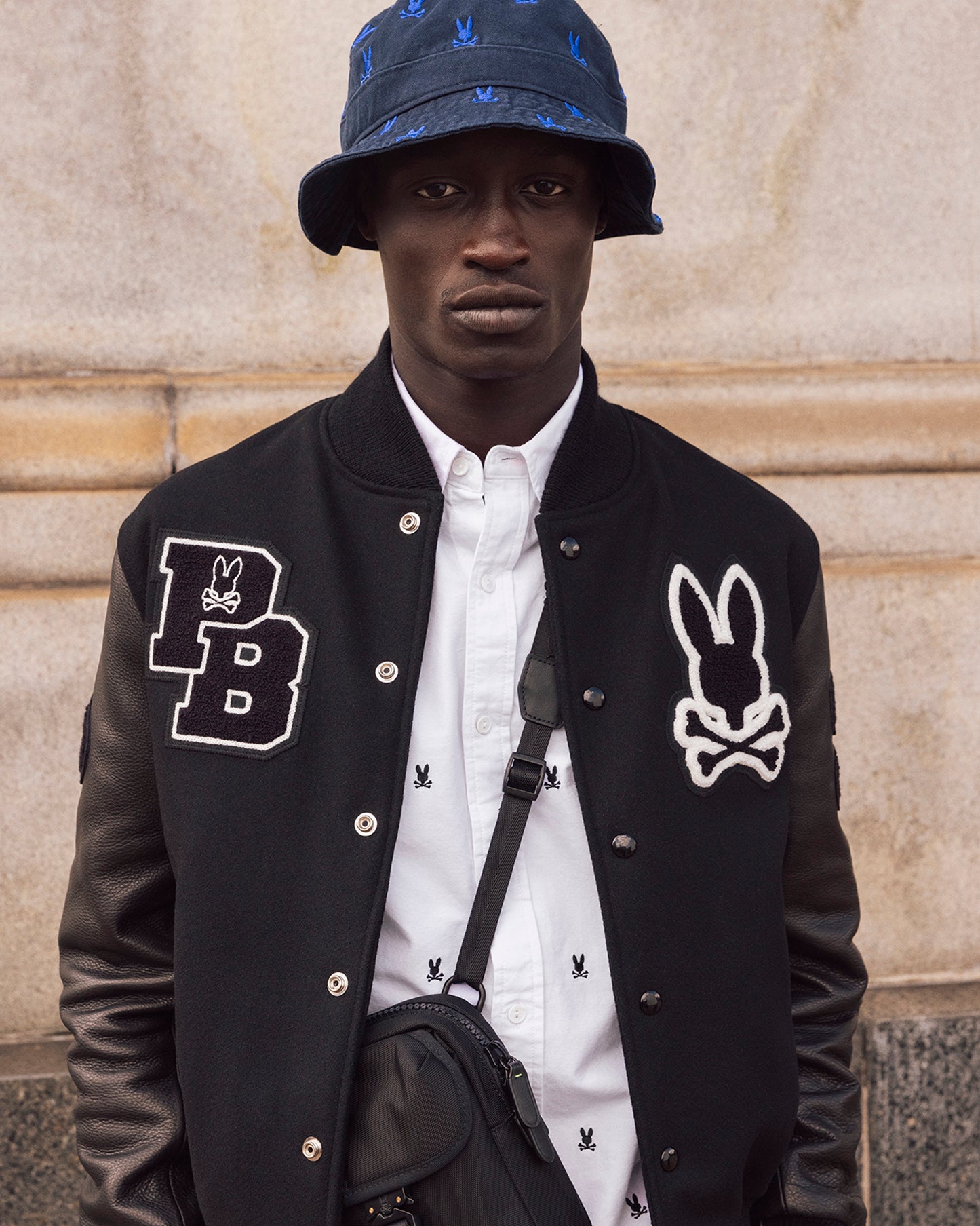 Louis Vuitton College Jacke „Bugs bunny“